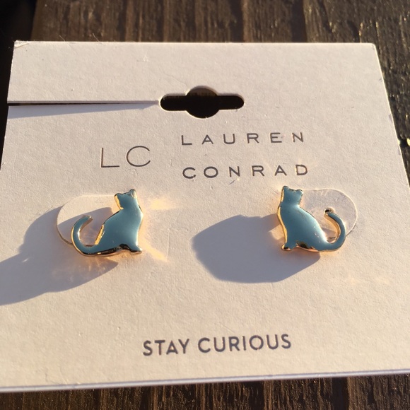 LC Lauren Conrad Gold Colored Cat Earring Studs - Picture 3 of 5